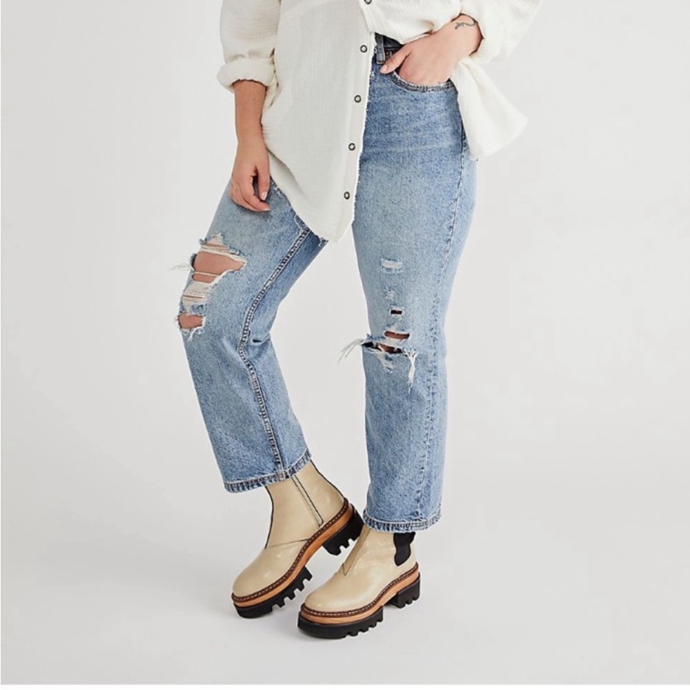 Free People crvy daisy straight jeans EUC